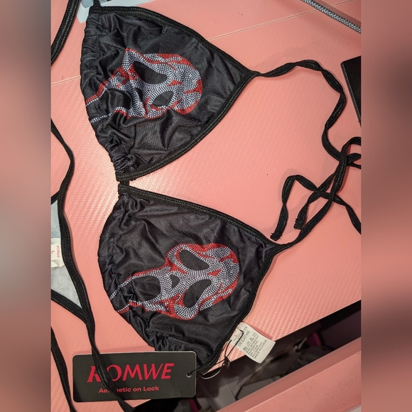 NWT Scream Ghostface Bikini Set - Picture 4 of 4